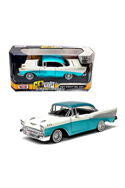 Motor Max Chevy Bel Air 1957 - 1/24 Motormax