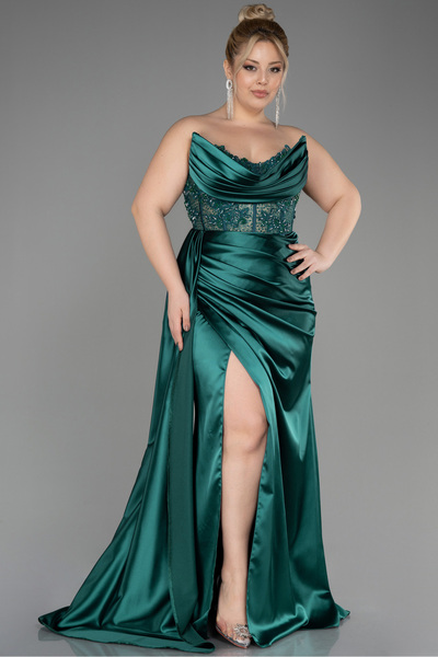 Abiyefon Zümrüt Yeşili Straplez Drapeli Uzun Saten Büyük Beden Abiye ABU3855