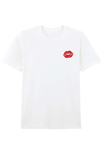 ThreadMuse Kiss Sabrina Carpenter T-shirt