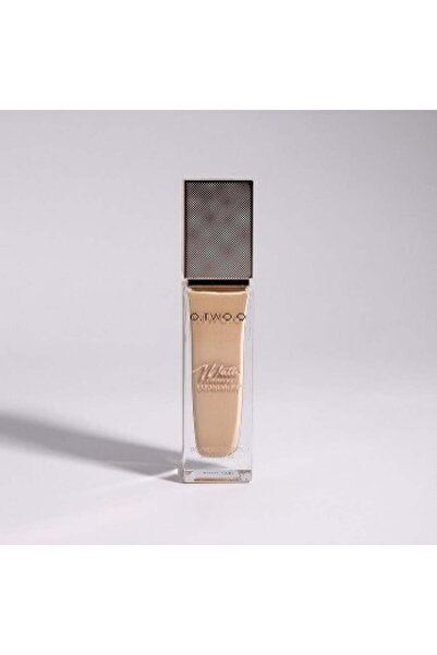 O.TWO.O Cosmetics Coverage Gold Foundation from O2O