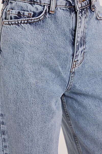 Tudors Kadın Regular Fit Klasik Kesim Baggy Pamuklu Geniş Paça Açık Mavi Jean Pantolon