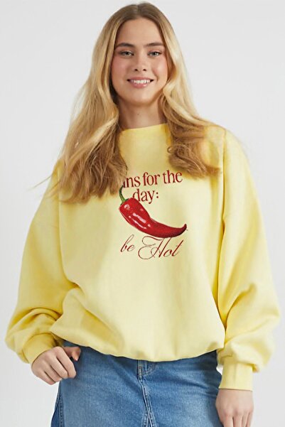 The Champ Clothing Γυναικείο φούτερ Oversize Be Hot με στάμπα κίτρινο – Λαιμόκοψη, 3 κλωστές από φλις με ανάλαφρη επένδυση