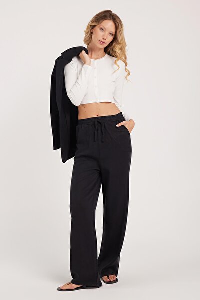 Tudors Women's Regular Fit Classic Cut Cotton Wide Leg Black Jean Pants
