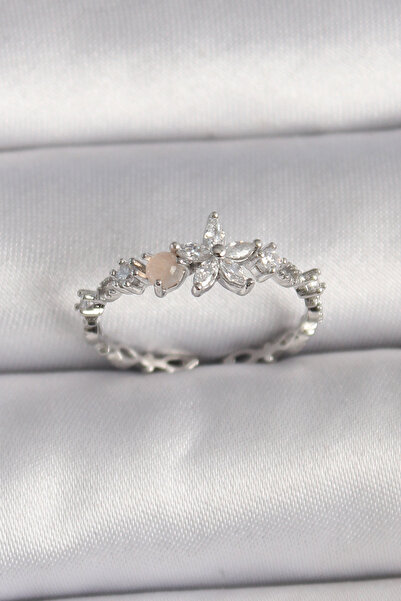 Lisinya Pirinç Gümüş Renk Zirkon Taşlı Çiçek Model Ayarlanabilir Yüzük -