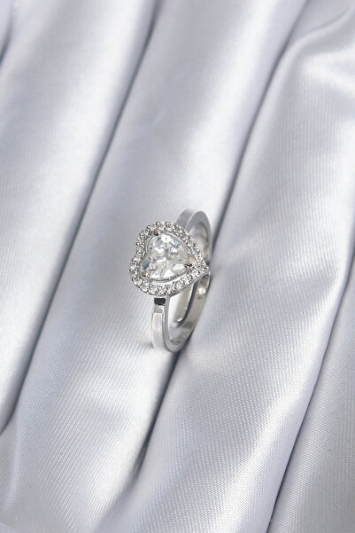 PAZAR DÜNYASI خاتم نسائي نحاسي فضي اللون بحجر الزركون على شكل قلب - ليسينيا