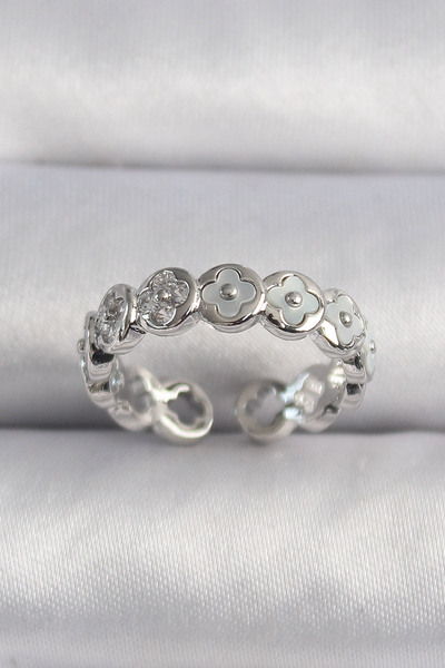 Lisinya خاتم نسائي من النحاس الفضي اللون مع لمسة من اللؤلؤ الأبيض - TYGOO