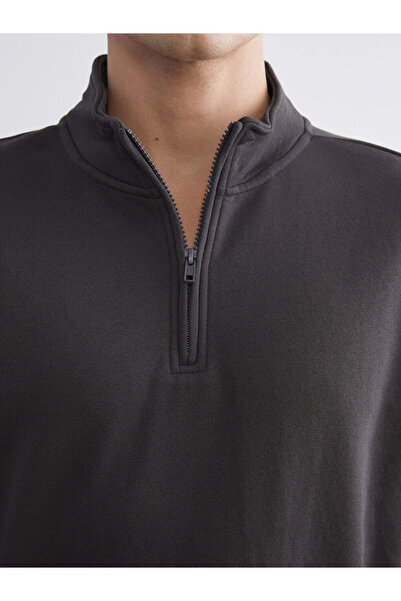 LC Waikiki Λαμπερές επιλογές από το Shining Store | Ανδρικό χοντρό φούτερ με ψηλό γιακά και μακριά μανίκια