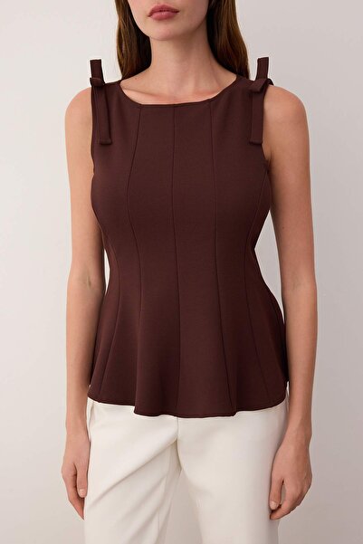 Trendyol Collection Brown Zero Sleeve Peplum Waist Sitting Shoulder Bow Detail Knitted Blouse Twoss25Bz00482