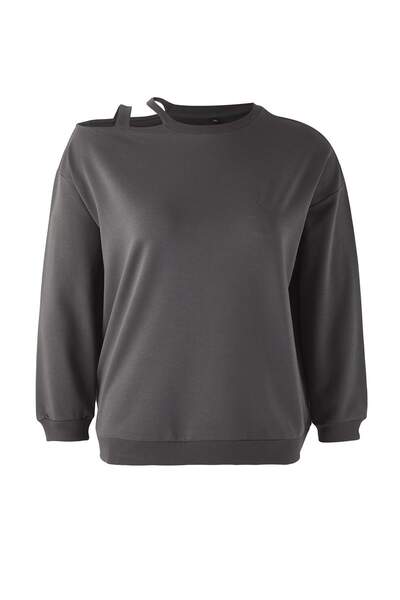 Trendyol Curve Anthracite Crew Neck Cut Out Detailed Knitted Oversized Sweatshirt