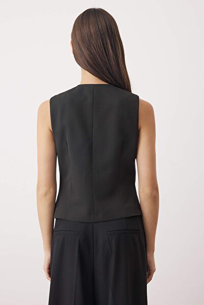 Trendyol Collection Μαύρο υφαντό γιλέκο με επένδυση με αξεσουάρ με κουμπιά καρδιάς TWOAW26YE00045