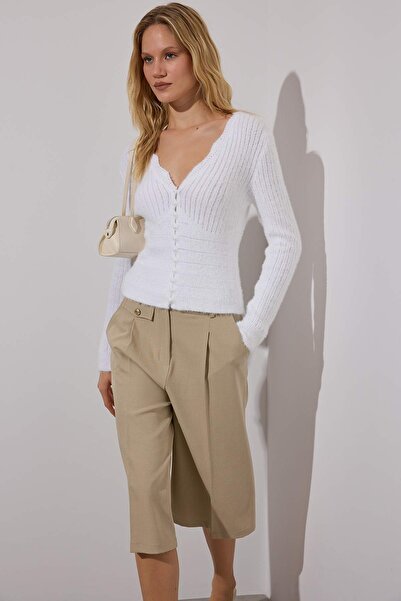 Trendyol Collection Limited Edition Ecru Soft Textured Crop Knitwear Cardigan Twoaw26Hi00244