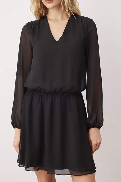 Trendyol Collection Μαύρη φούστα με δύο στρώσεις από σιφόν από τη μέση Κοντό / Μίνι υφαντό φόρεμα TWOAW26EL00177