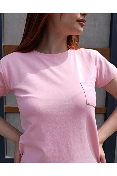 siyalife Βασικό ροζ γυναικείο μπλουζάκι με λεπτομέρεια τσέπης στο λαιμόκοψη