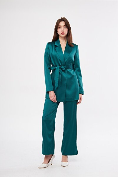 LOVELF Kuşaklı Saten Takım Zümrüt