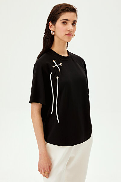 Allyco Lace-Up Crew Neck Regular Knitted T-Shirt