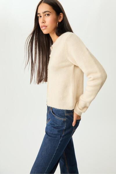 Stradivarius Buttoned Knitwear Cardigan