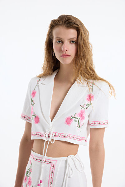 Quzu Embroidery Floral Patterned Short Jacket Ecru