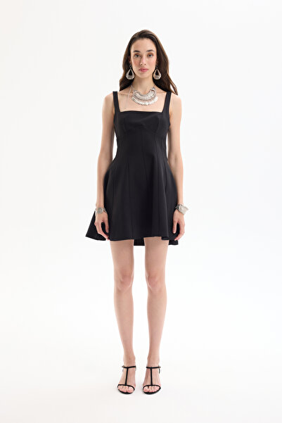 Quzu Μίνι φόρεμα με λεπτομέρεια με κορδέλα στην πλάτη, τετράγωνο γιακά, μαύρο