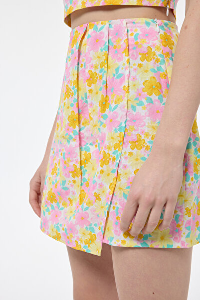 Quzu Çiçek Desenli Pileli Mini Etek Pembe