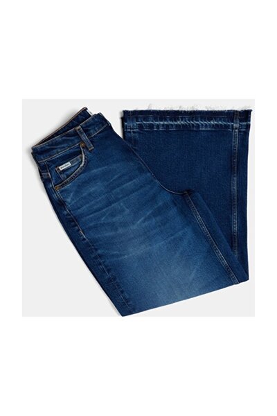 Guess Women's Blue Loose Fit Jean W5Ba2Zd5Raa-Gjew