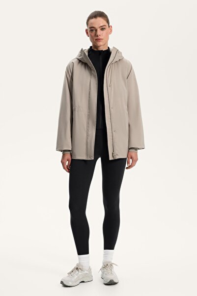Oysho 10k ThindownTM waterproof light padded jacket
