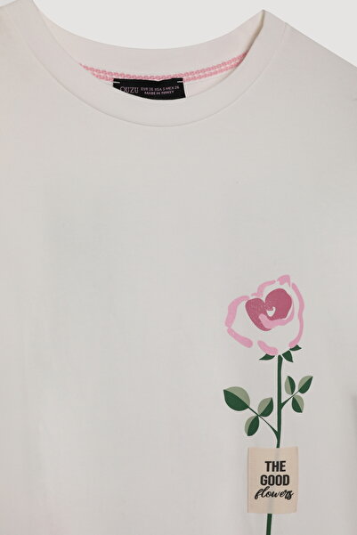 Quzu Βασικό μπλουζάκι εκρού με πολύχρωμο τριαντάφυλλο στάμπα και κείμενο στην πλάτη