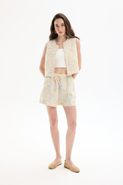 Quzu Pul Detaylı Nakışlı Yelek Naturel