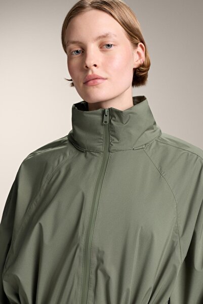 Oysho Super extra lightweight 10K waterproof packable long jacket