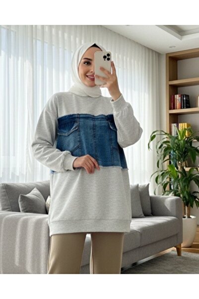 Modamorfo Round Neck Sweatshirt with Denim Pocket Detail on the Front - Light Gray