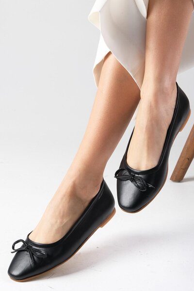 Mio Gusto Αξεσουάρ Nelly Μαύρο Φιόγκο Γυναικεία παπούτσια μπαλαρίνας Blunt Toe