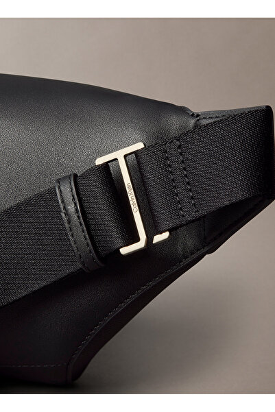 Calvin Klein Siyah Erkek Bel Çantası MICRO PEBBLE WAISTBAG 38