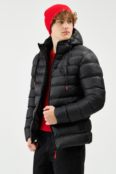 D1fference Erkek Siyah Sabit Kapüşonlu Jel Elyaf Dolumlu Su Ve Rüzgar Geçirme...