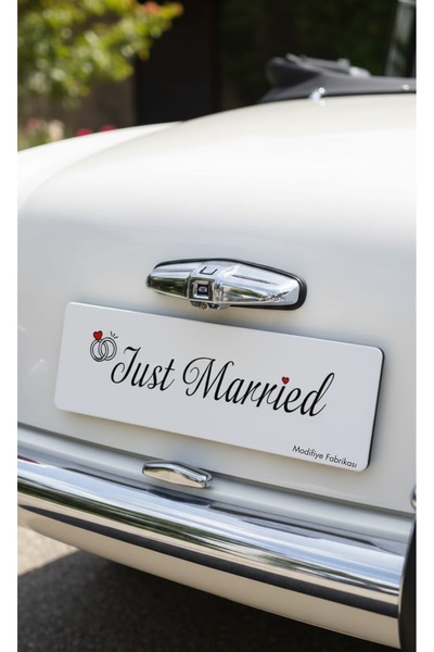 61 AVM Just Married Gelin Arabası Plakalık Sticker | 2’li Set | Kendinden Yap...