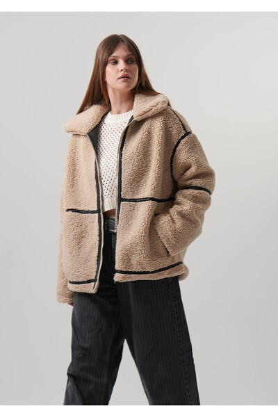 PIQUE ЖІНОЧИЙ ПУХОВИК Жіночий пуховик оверсайз з шкіряними деталями