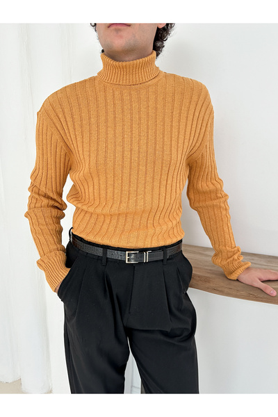 OTAKU Boğazlı Triko Kazak