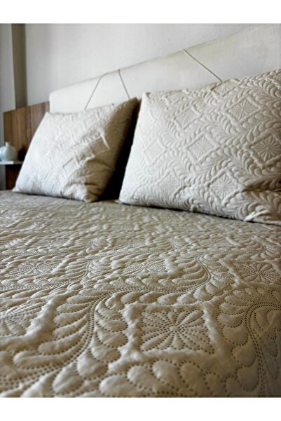 RKT Tekstil Çift Kişilik Yatak Örtüsü Kapitoneli
