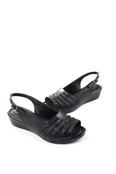 Papuçsepeti سلة الأحذية 3785 صنادل نسائية يومية مقاس كبير لتقويم العظام