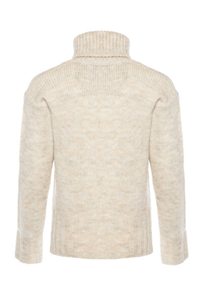 F&K 3X2 High Neck Feathered Sweater