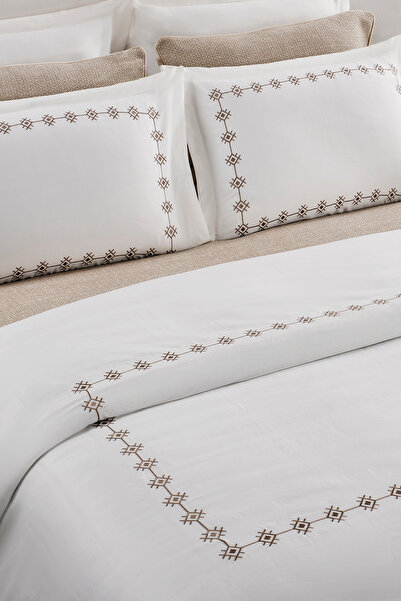 PASIONI طقم غطاء لحاف مزدوج من الساتان القطني 100% مطرز من زوا، لون بيج