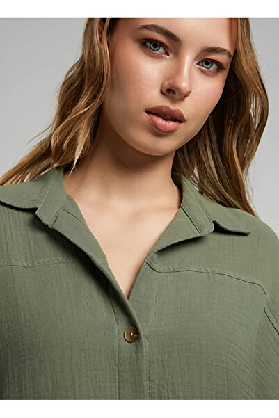 Lee Cooper Comfortable Classic Collar Plain Khaki Women's Shirt 252 Lcf 241001 Kierra Khaki