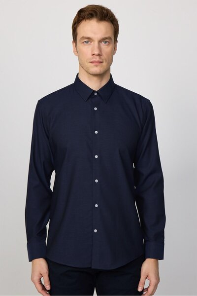 Tudors Erkek Slim Fit Non-Iron Pamuklu Doğa Dostu Ekoteks Belgeli Ütü Gerektirmez Lacivert Gömlek