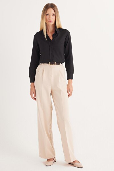 Tudors Kadın Slim Fit Dar Kesim Uzun Kollu Pamuklu Vücuda Oturan Dokulu Siyah Basic Gömlek