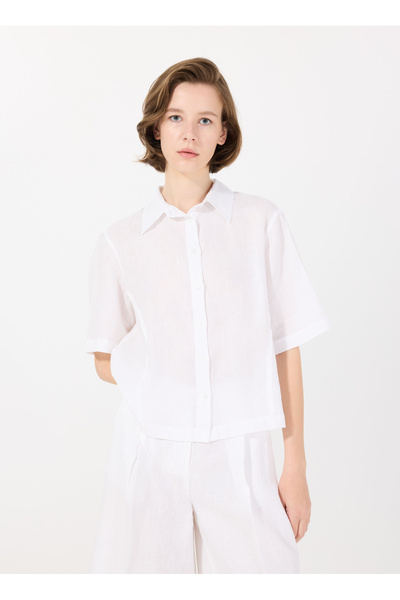 Sisley Cămașă albă pentru femei cu guler clasic, cu tăietură largă 5bmllq08u