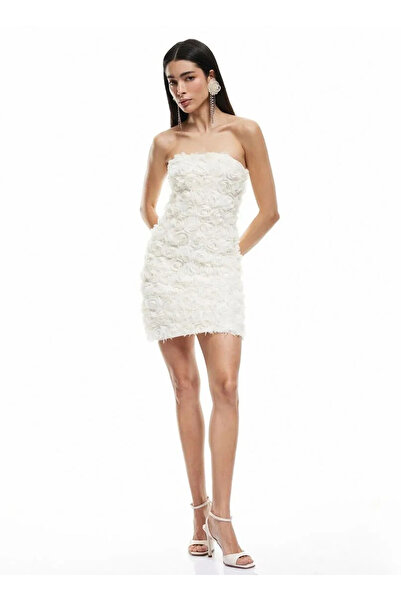 Koton x Sibil Çetinkaya Ekru Kadın Straplez Yaka Slim Fit Elbise 5SAK80297EK