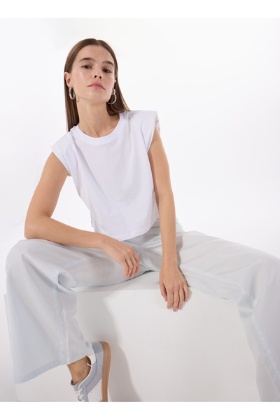 Mustang Bisiklet Yaka Düz Beyaz Kadın T-Shirt M5SL-TST1170