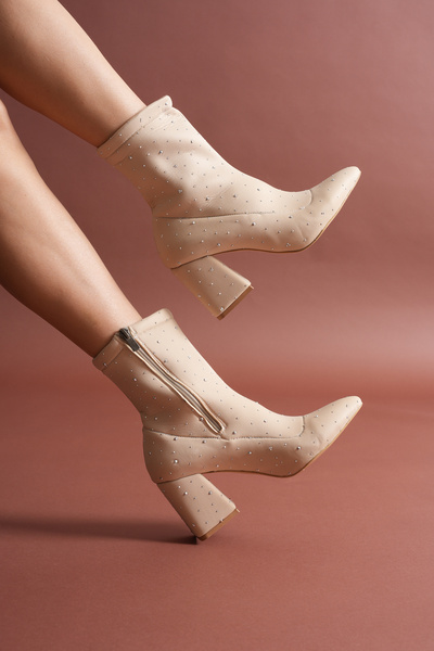 Genel Markalar Astrella Bej Taşlı Kadın Bilek Boy Bot