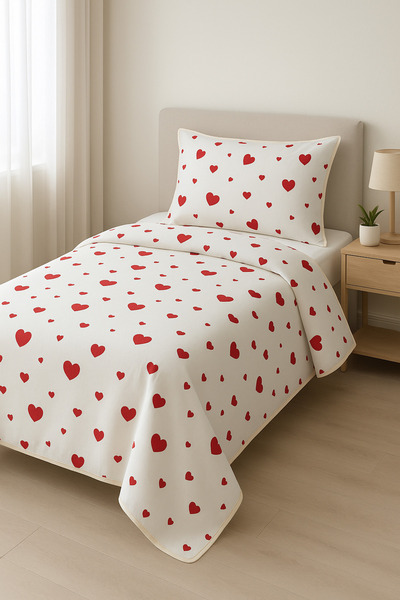 Madame Home 160*230 Single-Person Quilt Set Suitable for Daily Use with Red Heart Pattern