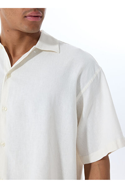 Jack & Jones Solid Spread Collar Oversized Shirt