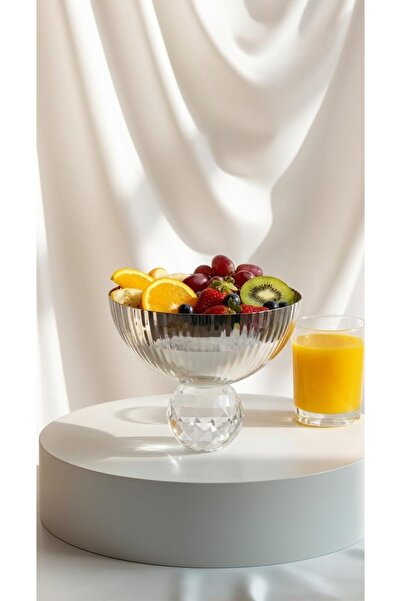 Generic Sweets, nuts and fruits plate 16 x 20 cm