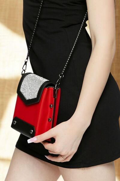 Morpelikan Red Women's Shoulder Bag - Phone Compartment, Crossbody Strap